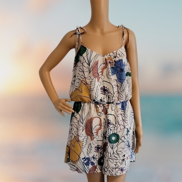 BCBGMaxAzria Large Cicely Romper Floral abstract graphic print Pockets T26 - Picture 7 of 7